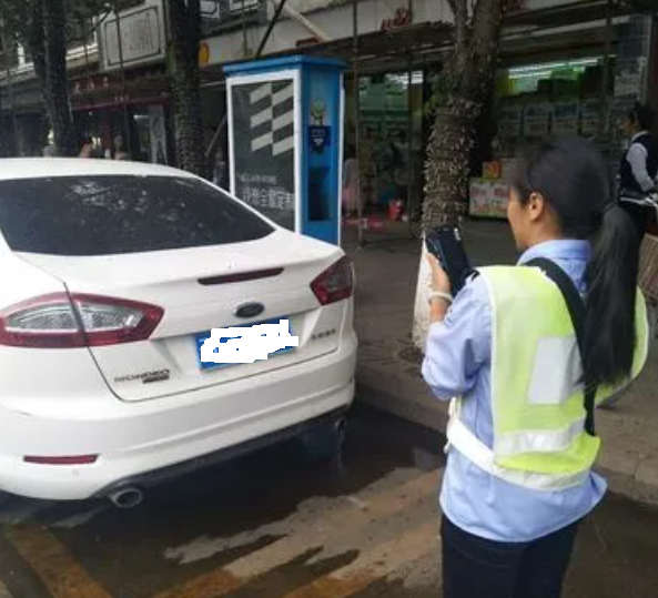 路边停车收费系统，专注城市智慧停车方案